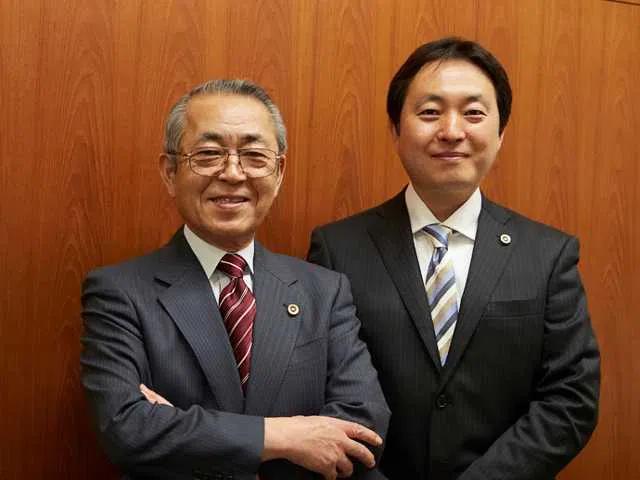 弁護士